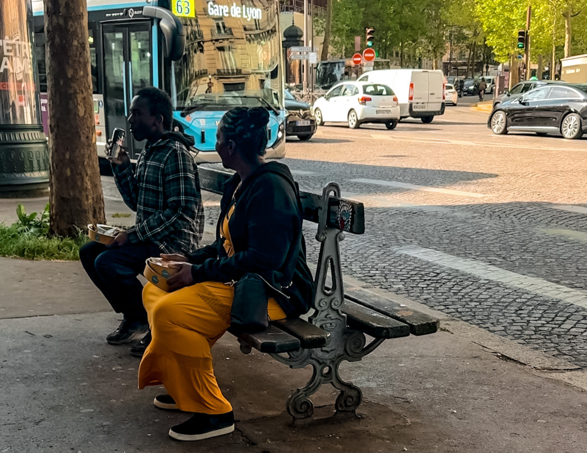 How to Eat on a Budget in Paris (9).png